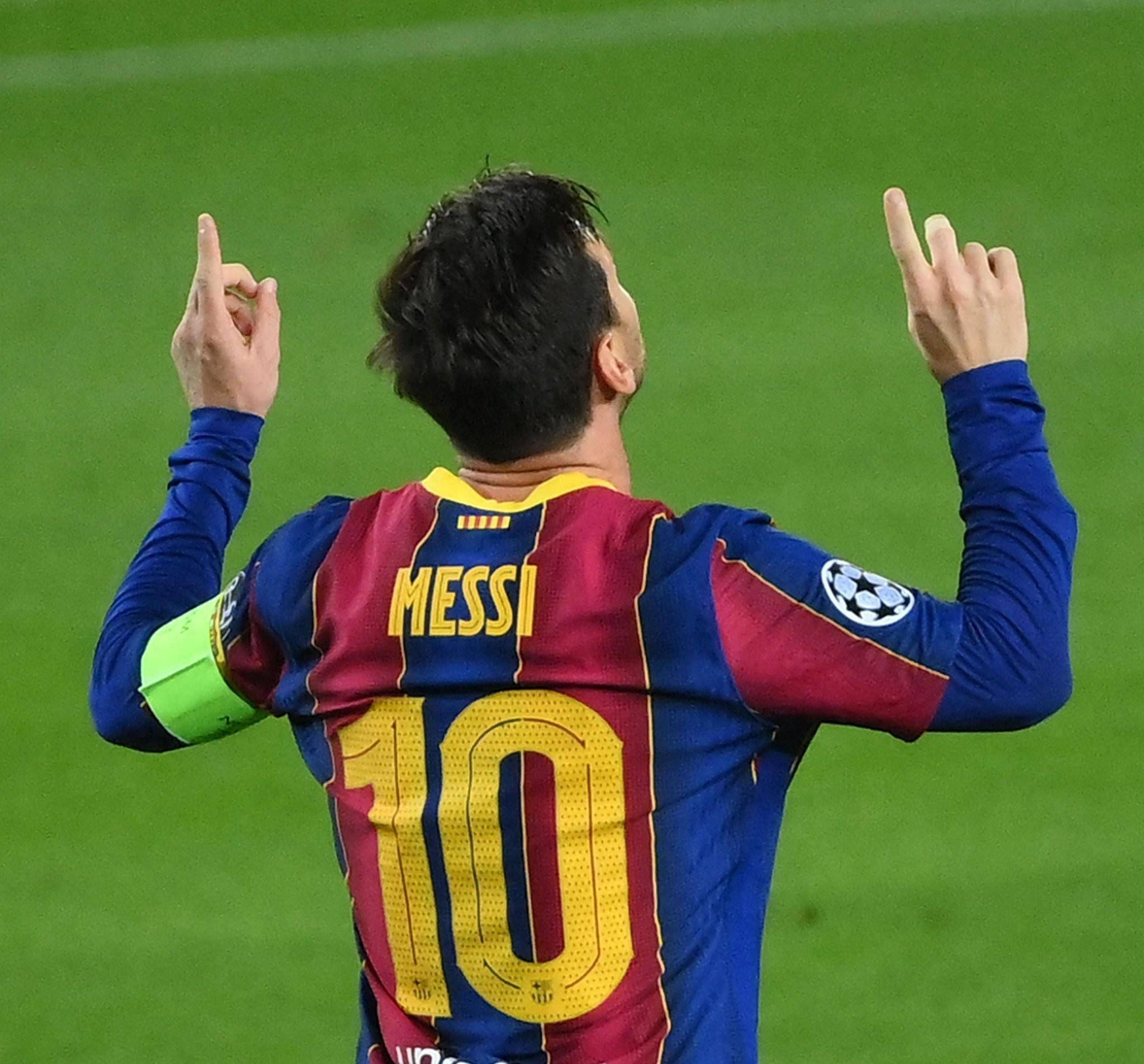 米多指责利物浦种族歧视萨拉赫，称杰拉德未受同等对待