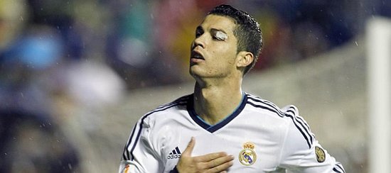 电讯报：对热刺来说签下帕利尼亚比引进吉布斯-怀特更重要